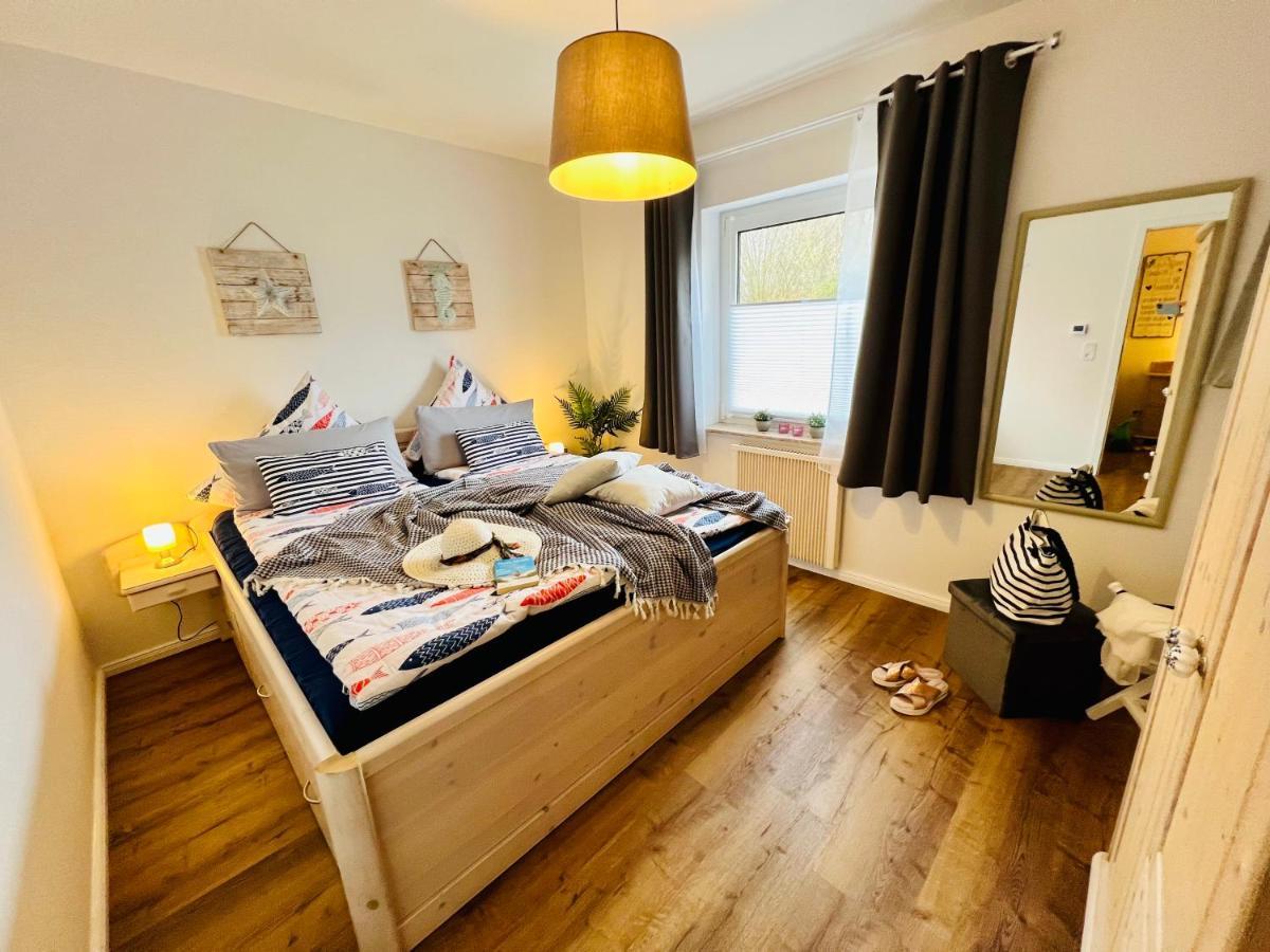 Seelund - Meeresrauschen Lauschen - Ruhiges Sonniges Apartment Mit Garten Und Terrasse Nahe Strand Und Ostsee Schonhagen  Bagian luar foto