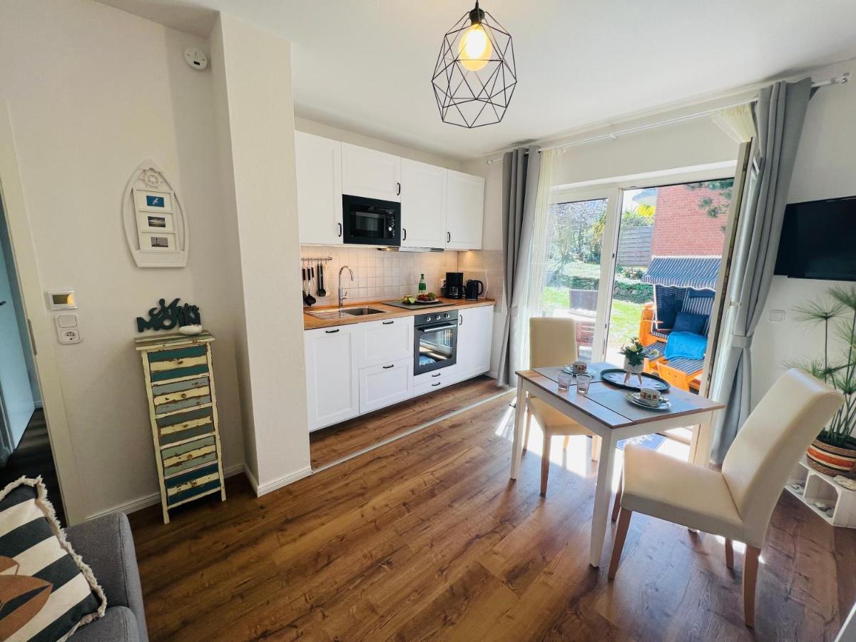 Seelund - Meeresrauschen Lauschen - Ruhiges Sonniges Apartment Mit Garten Und Terrasse Nahe Strand Und Ostsee Schonhagen  Bagian luar foto