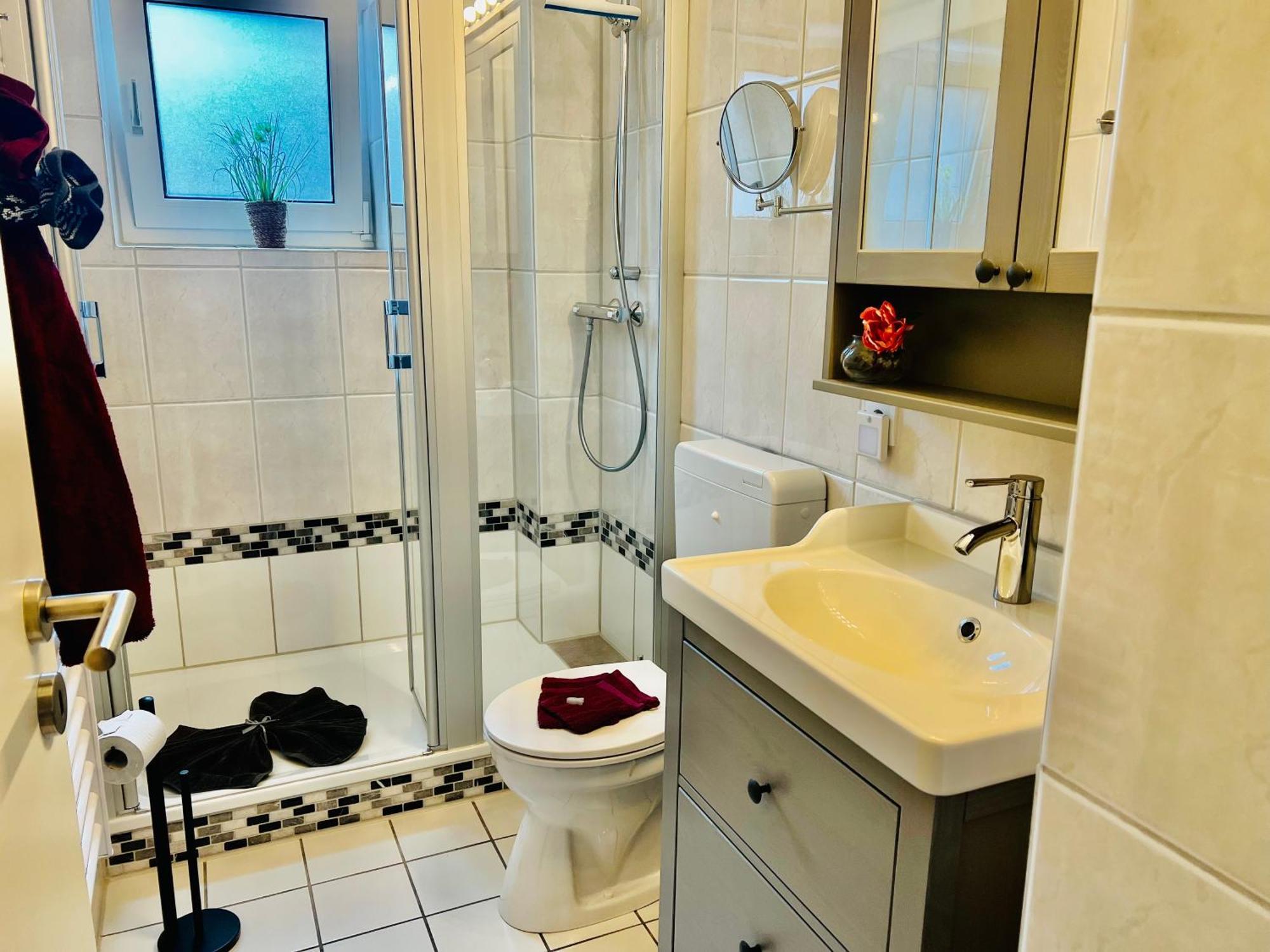 Seelund - Meeresrauschen Lauschen - Ruhiges Sonniges Apartment Mit Garten Und Terrasse Nahe Strand Und Ostsee Schonhagen  Bagian luar foto
