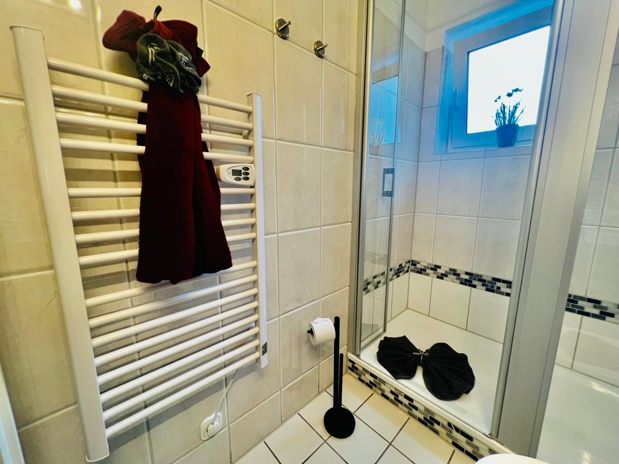 Seelund - Meeresrauschen Lauschen - Ruhiges Sonniges Apartment Mit Garten Und Terrasse Nahe Strand Und Ostsee Schonhagen  Bagian luar foto